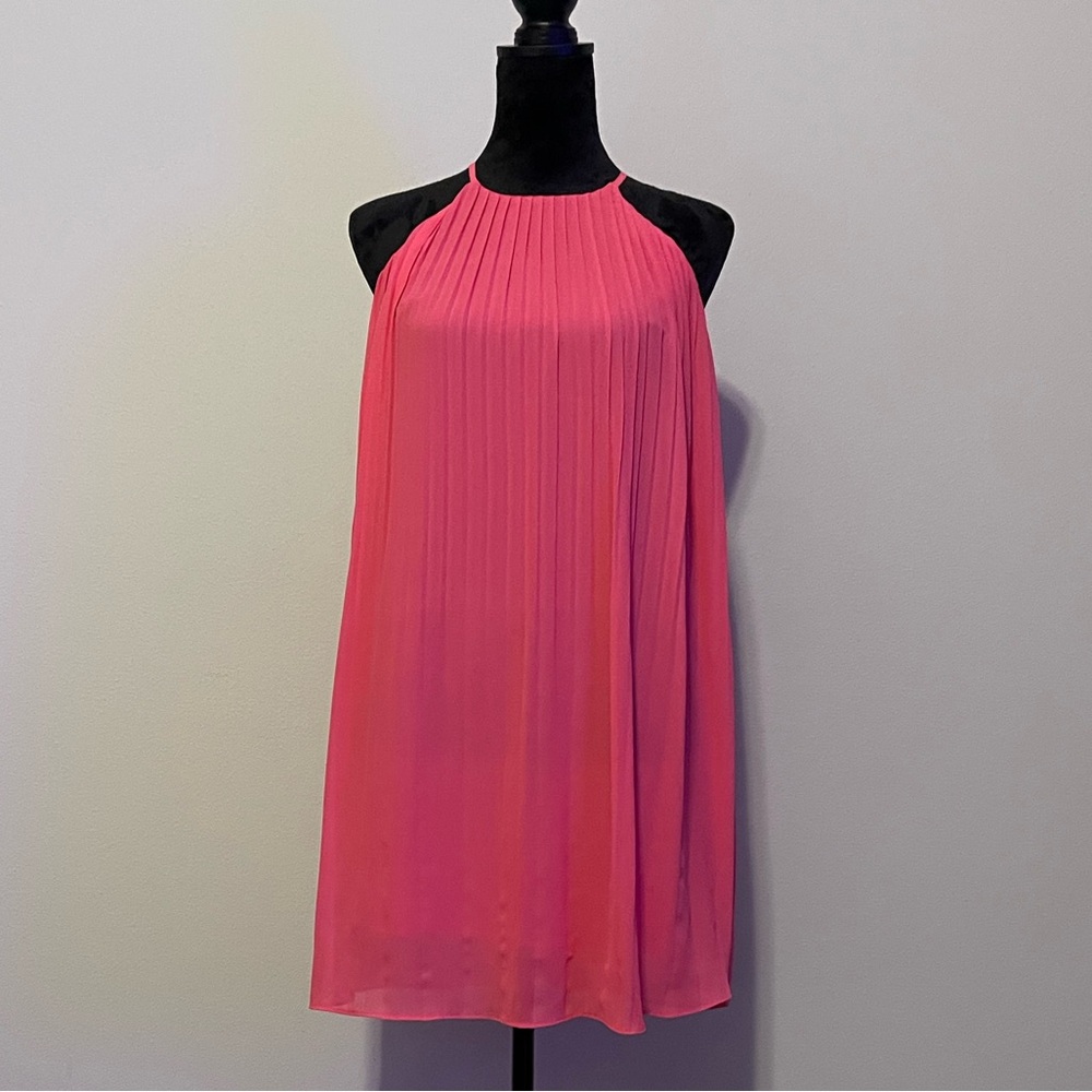 H&M Vibrant Pink Strappy Dress 👗